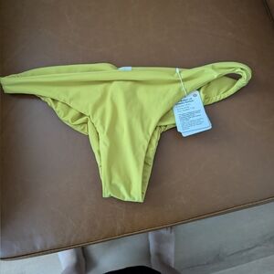 Lululemon bathing suit bottoms